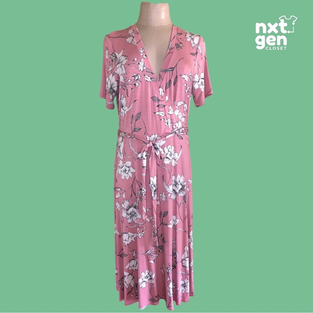 🔥NWT🔥 Matty M Women’s Faux Wrap Dress